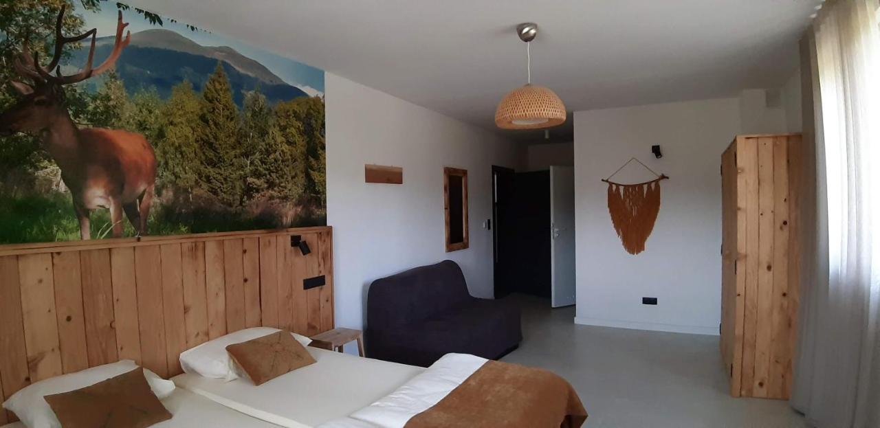 Pod Wielka Zalesiona Gora Wetlina Bagian luar foto